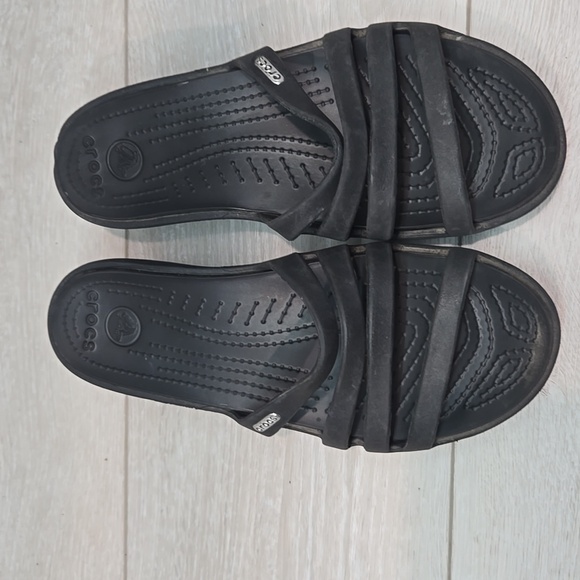 Crocs Women's Rhonda Black Slide Wedge Sandals Shoes Sz 7 - Picture 3 of 11